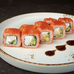 Калифорния с крабом